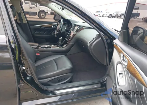 2019 Infiniti Q50 3.0T Luxe z USA, uszkodzony, nr VIN JN1EV7AP4KM516369